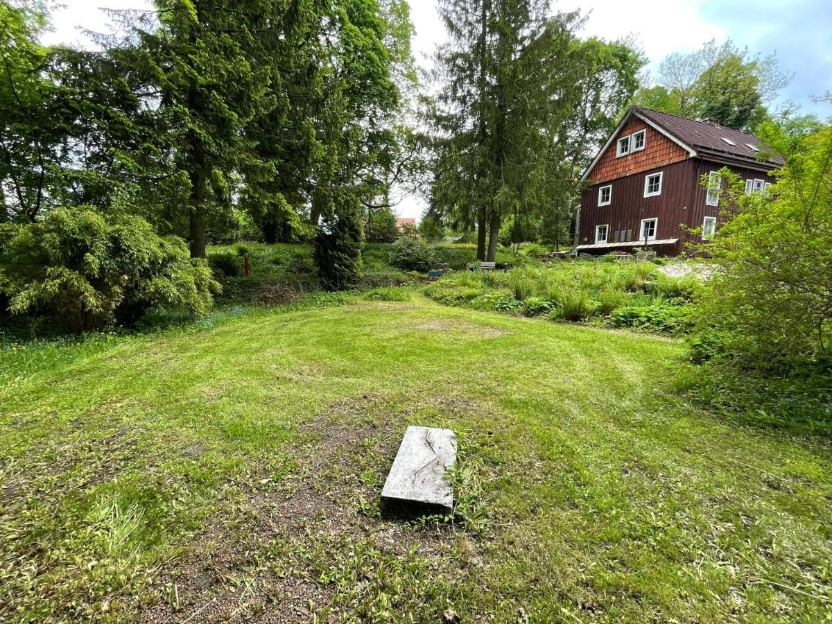 Liebevoll Eingerichtetes Ferienhaus Mit Grossem Garten Clausthal-Zellerfeld Exterior foto
